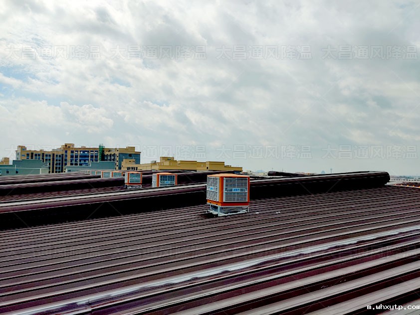 广西大型门业厂房通风降温案例