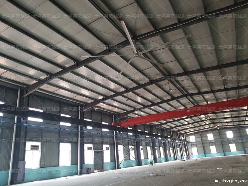 如何在炎热的夏季保持厂房清凉？